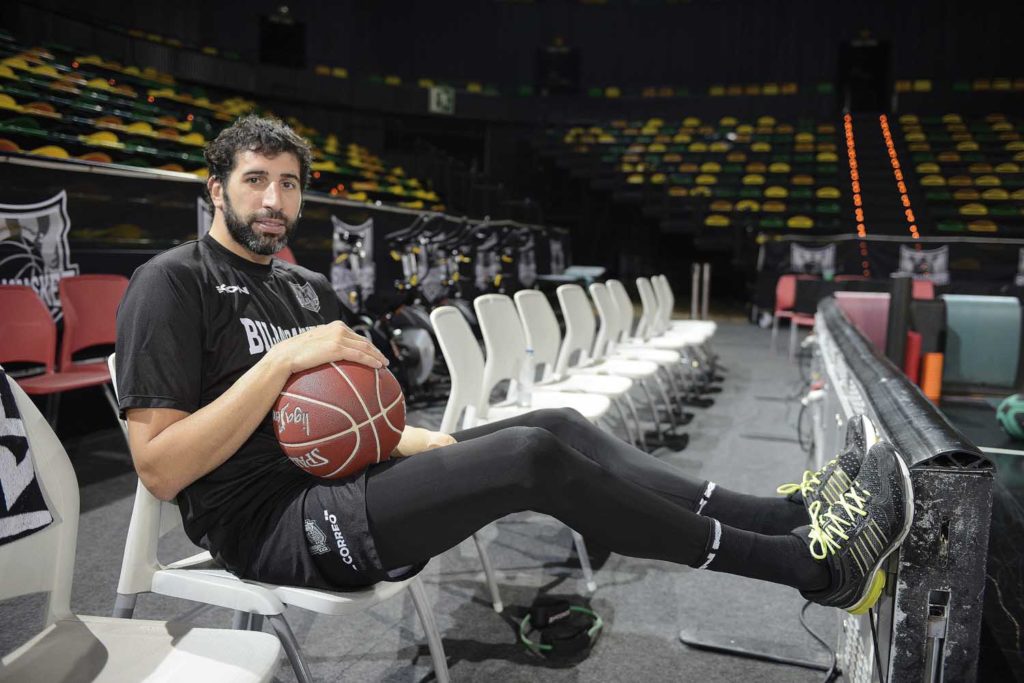 21/10/14 BALONCESTO BILBAO BASKET MUMBRU ENTREVISTA