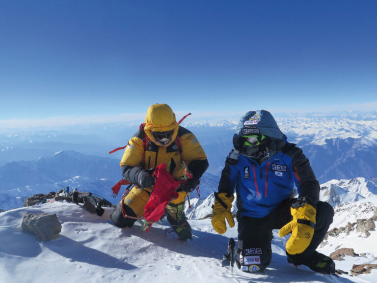 Cumbre de Nanga Parbat, 26 de febrero de 2016