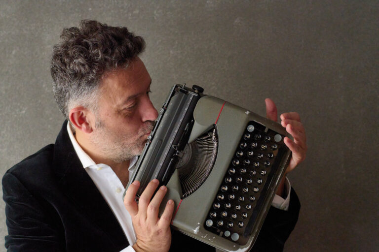 Amor a la escritura. © E. Moreno Esquibel