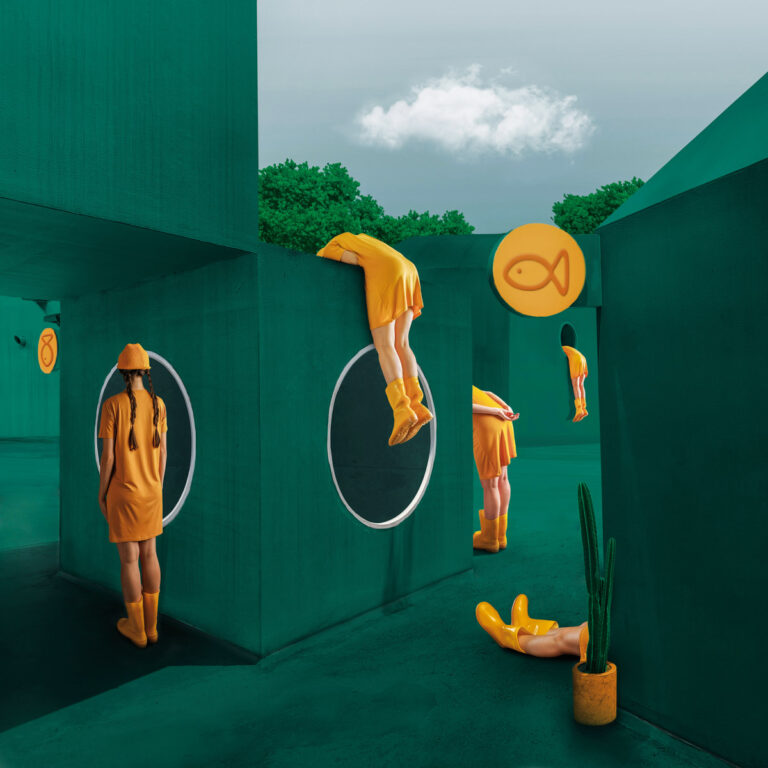 Inspirada en la infancia del artista, esta obra transforma el juego del escondite en un símbolo de búsqueda y descubrimiento. Un homenaje a la curiosidad y a la imaginación infantil que nunca debería desaparecer.