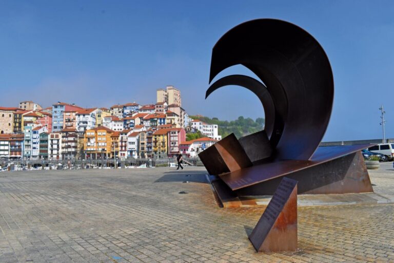 Bermeo se fundó como villa en 1236 y fue la capital de Bizkaia en 1610. @Jon Benito
